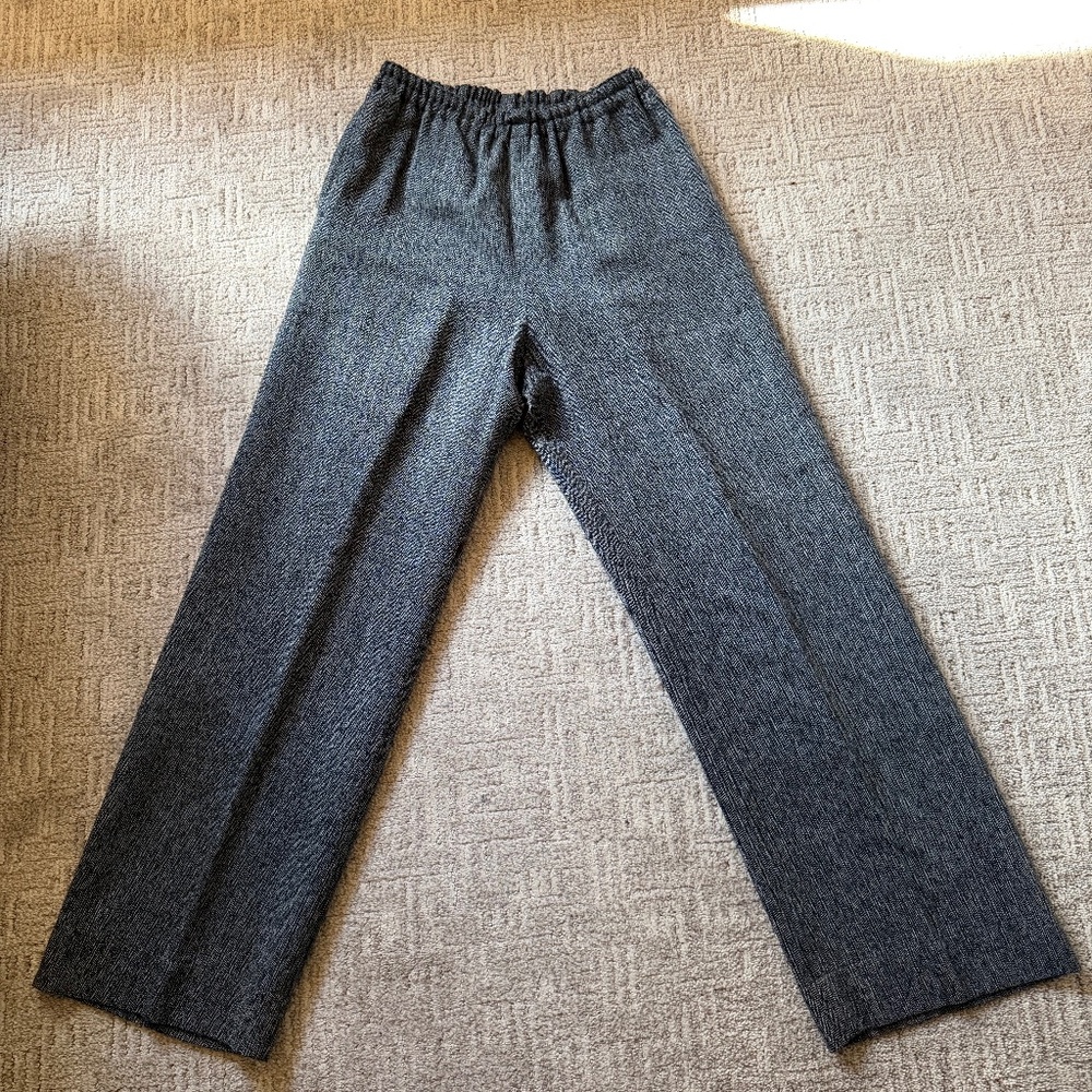 World's best 100% Wool gray herringbone lined pants / trousers - Irish - Size XS